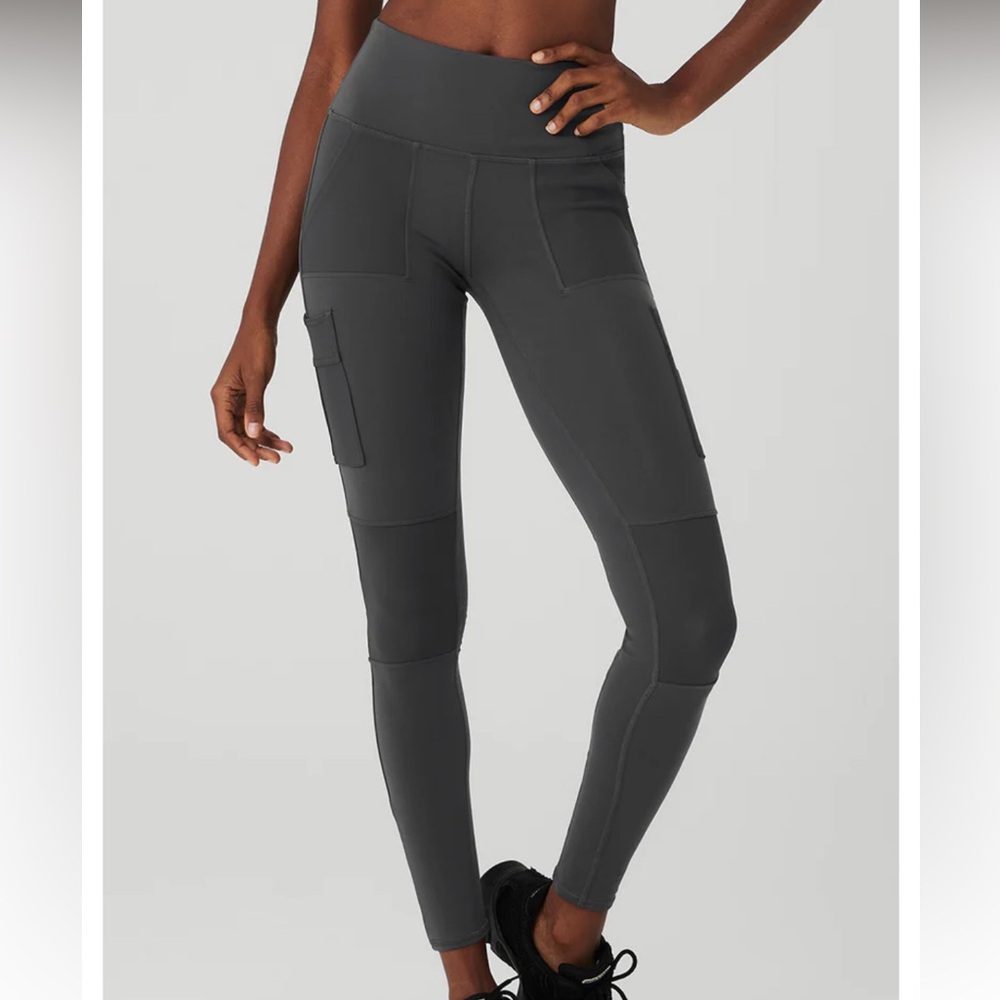 ALO Yoga Charcoal Leggings with Pocket